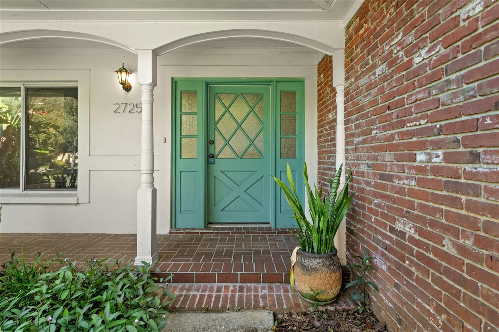 Image 3 of 19 For 2725 Myrtle Avenue