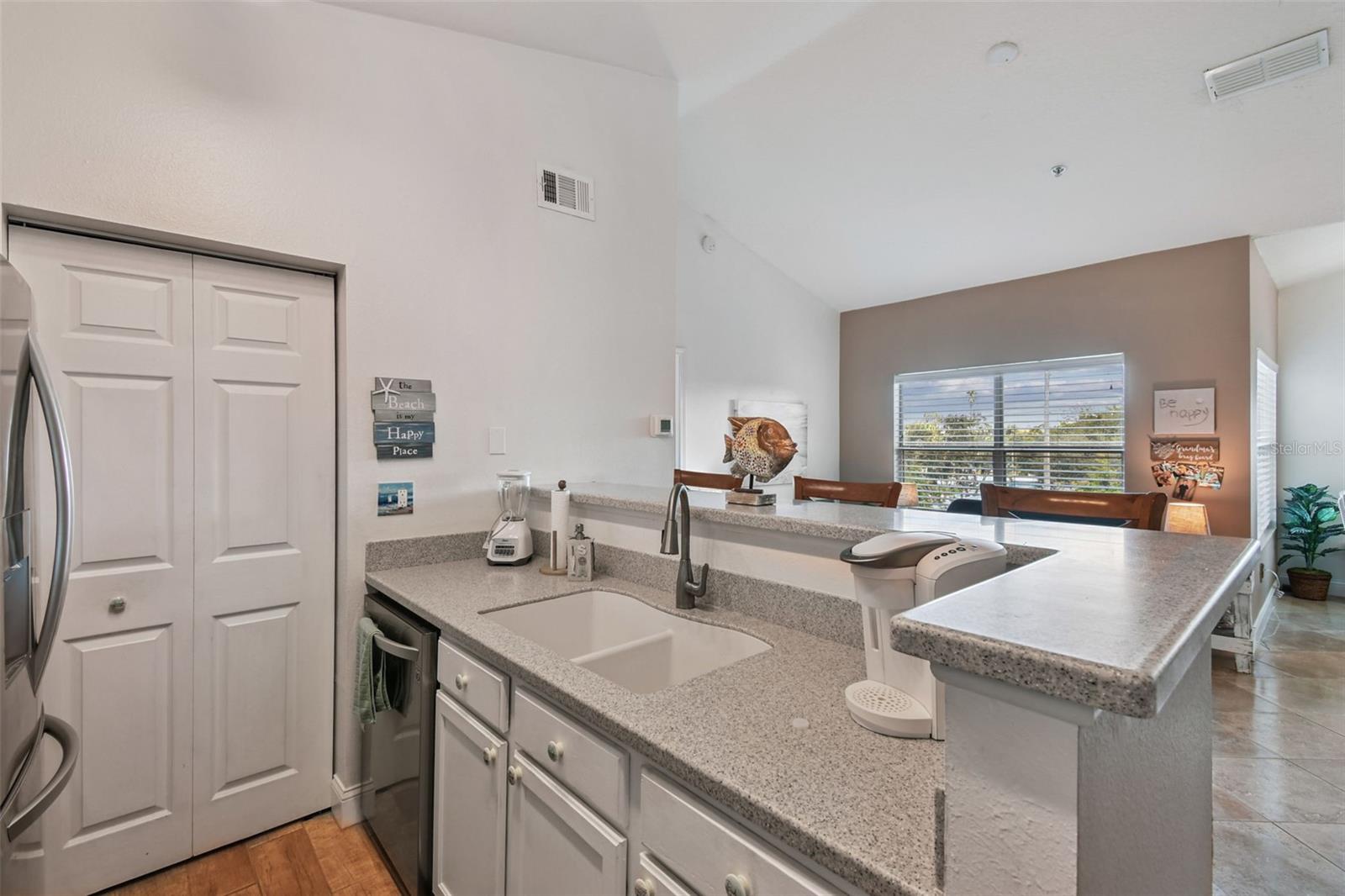 Image 21 of 45 For 10764 70th Avenue 1306