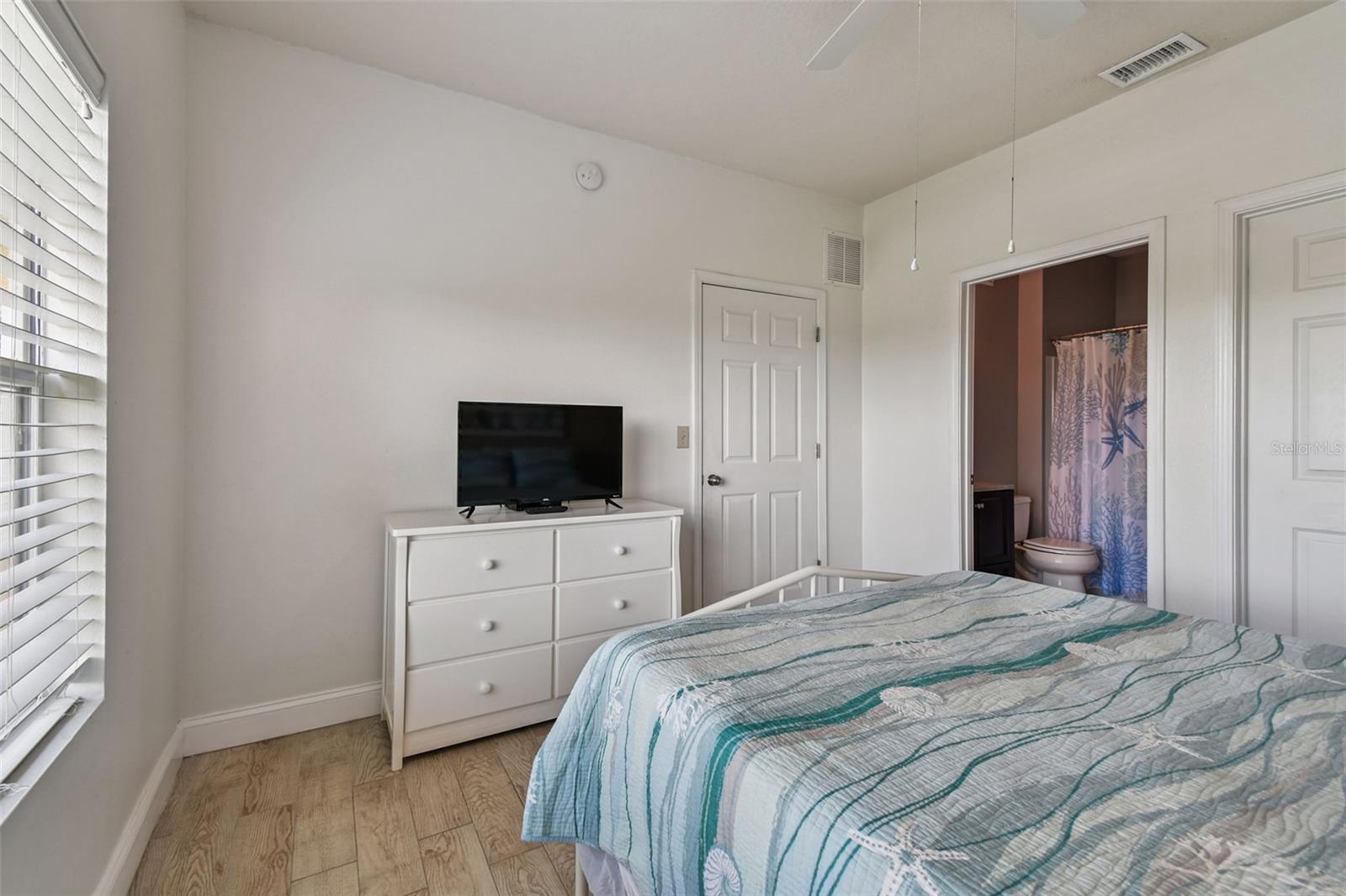 Image 35 of 45 For 10764 70th Avenue 1306