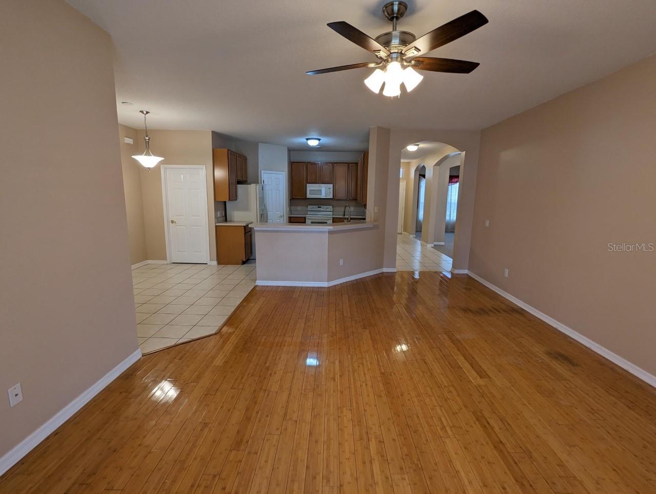 Image 14 of 38 For 8336 Torrington Avenue