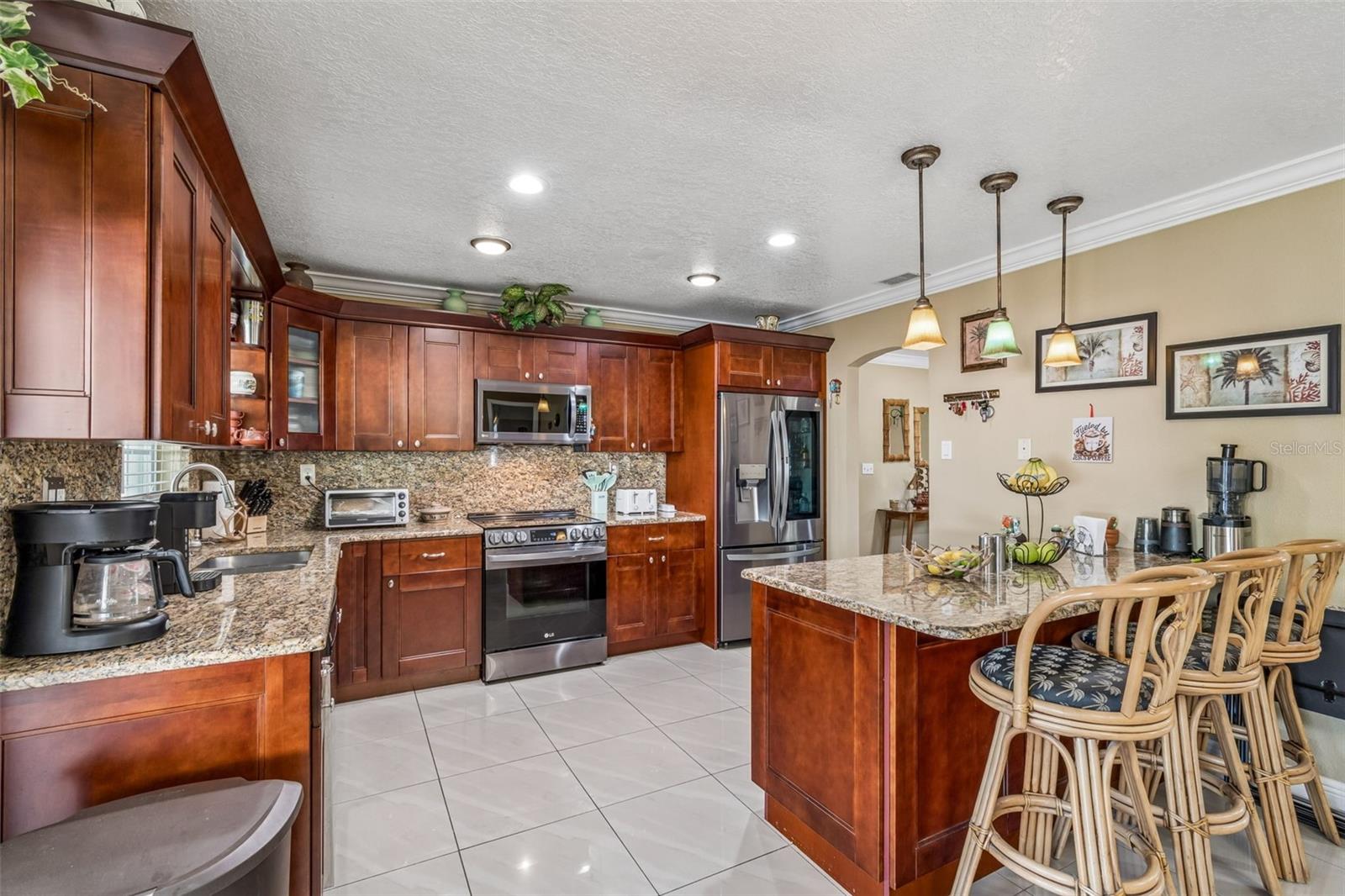 Image 12 of 91 For 9406 Flora Street