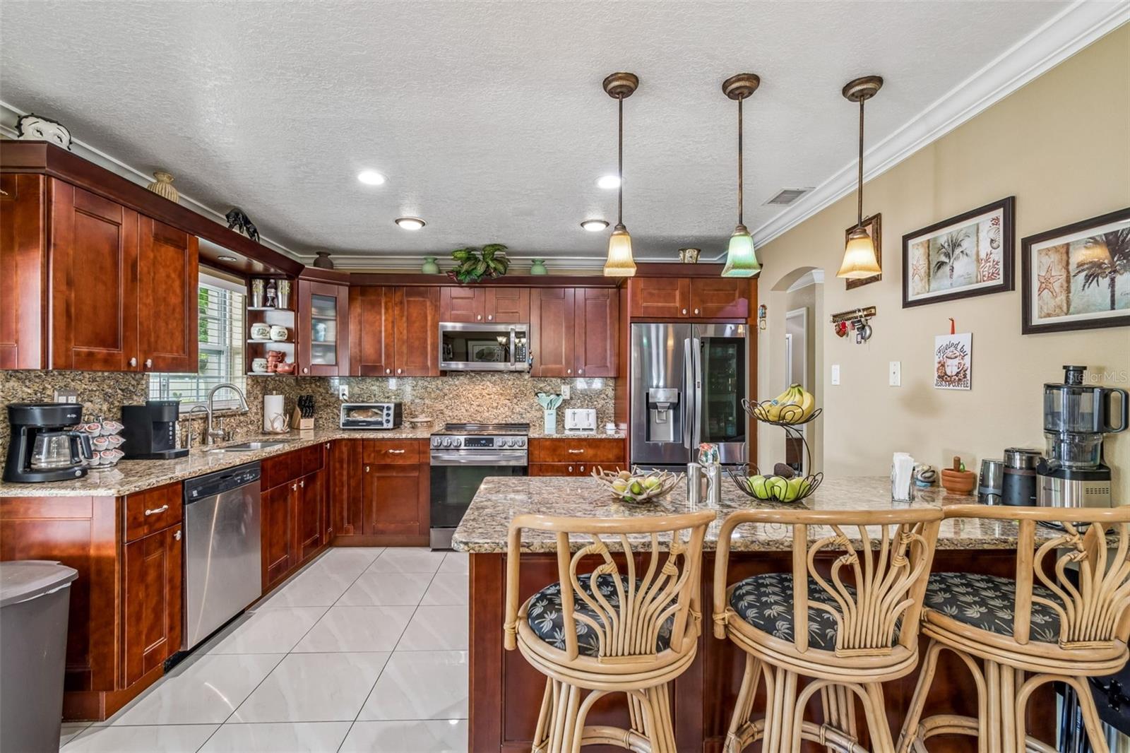 Image 13 of 91 For 9406 Flora Street