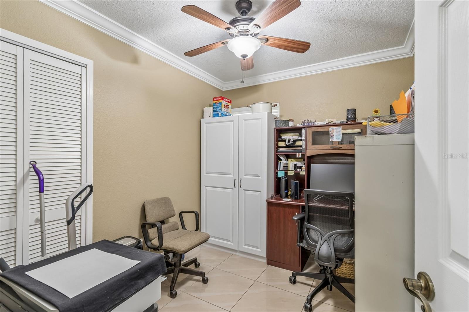 Image 30 of 91 For 9406 Flora Street