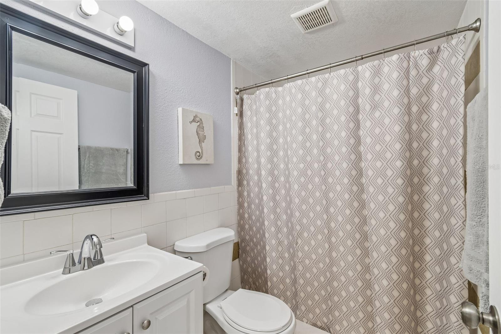 Image 64 of 91 For 9406 Flora Street