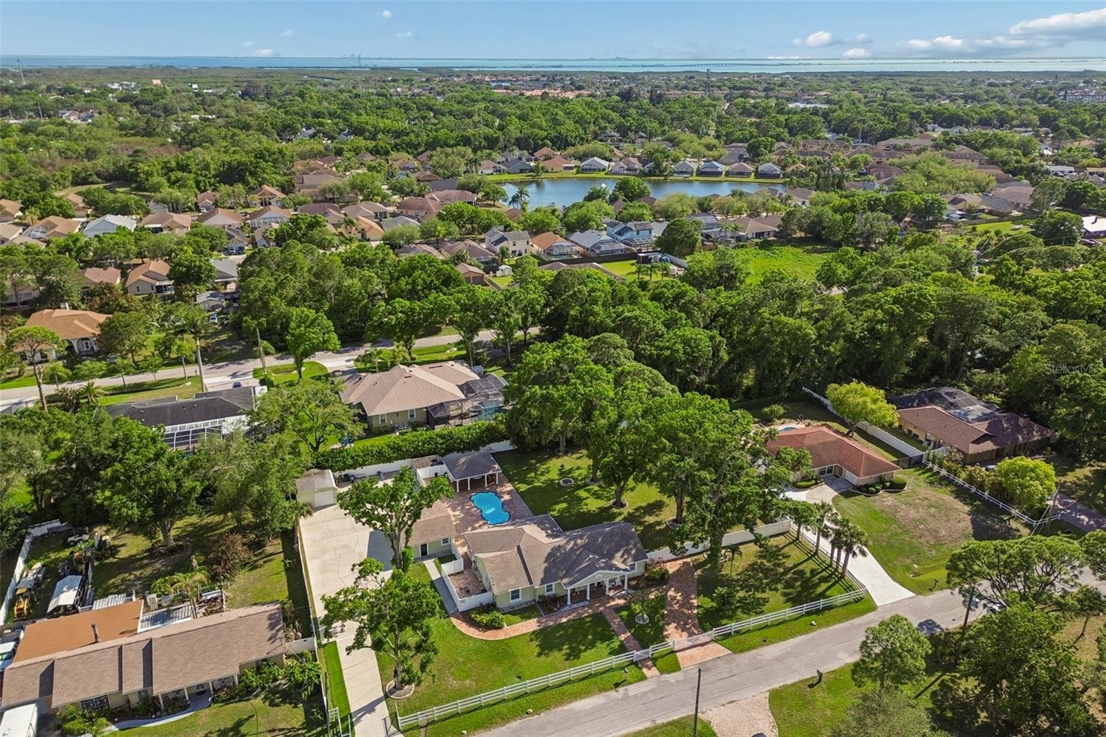 Image 77 of 91 For 9406 Flora Street