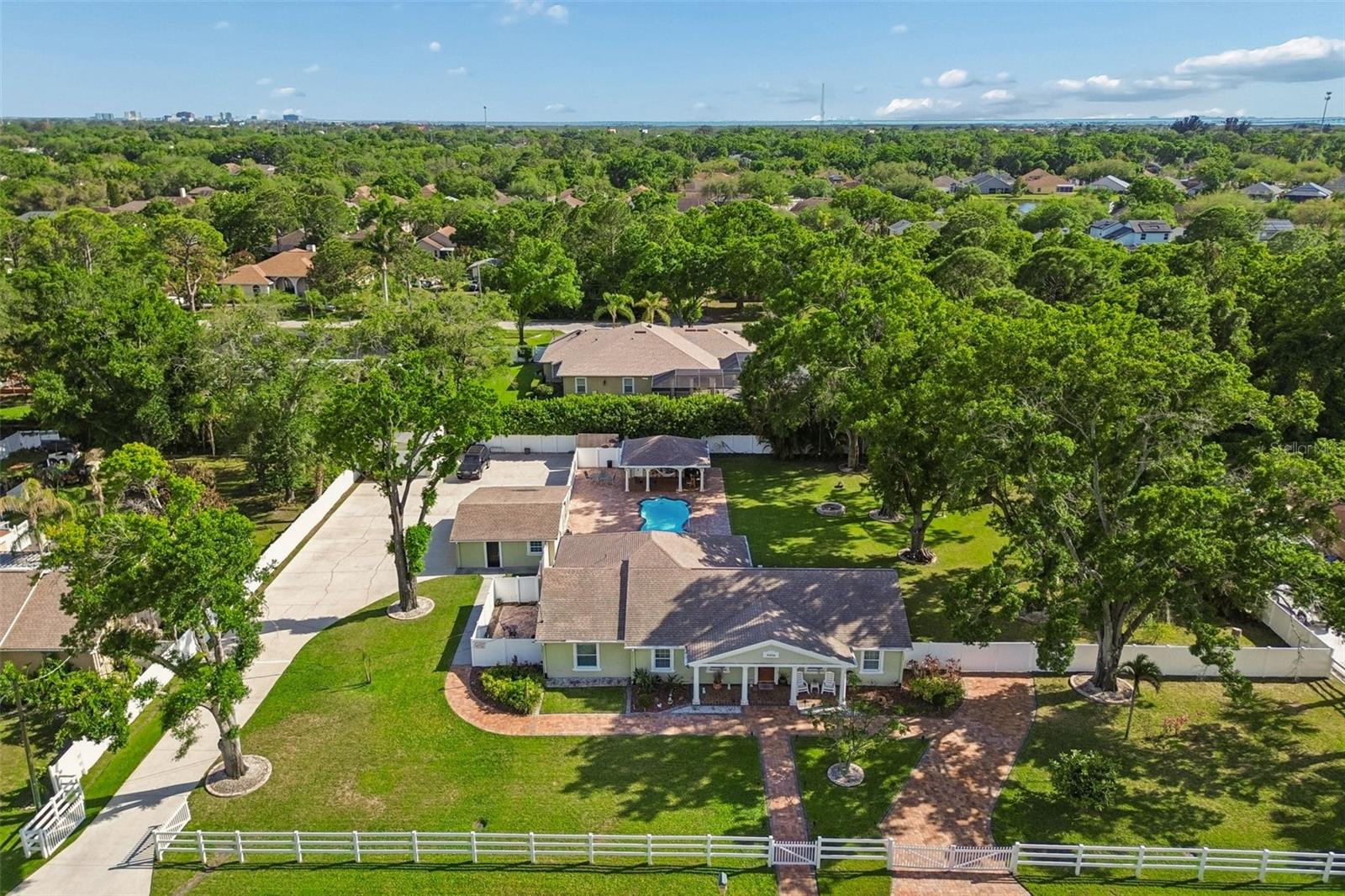 Image 80 of 91 For 9406 Flora Street