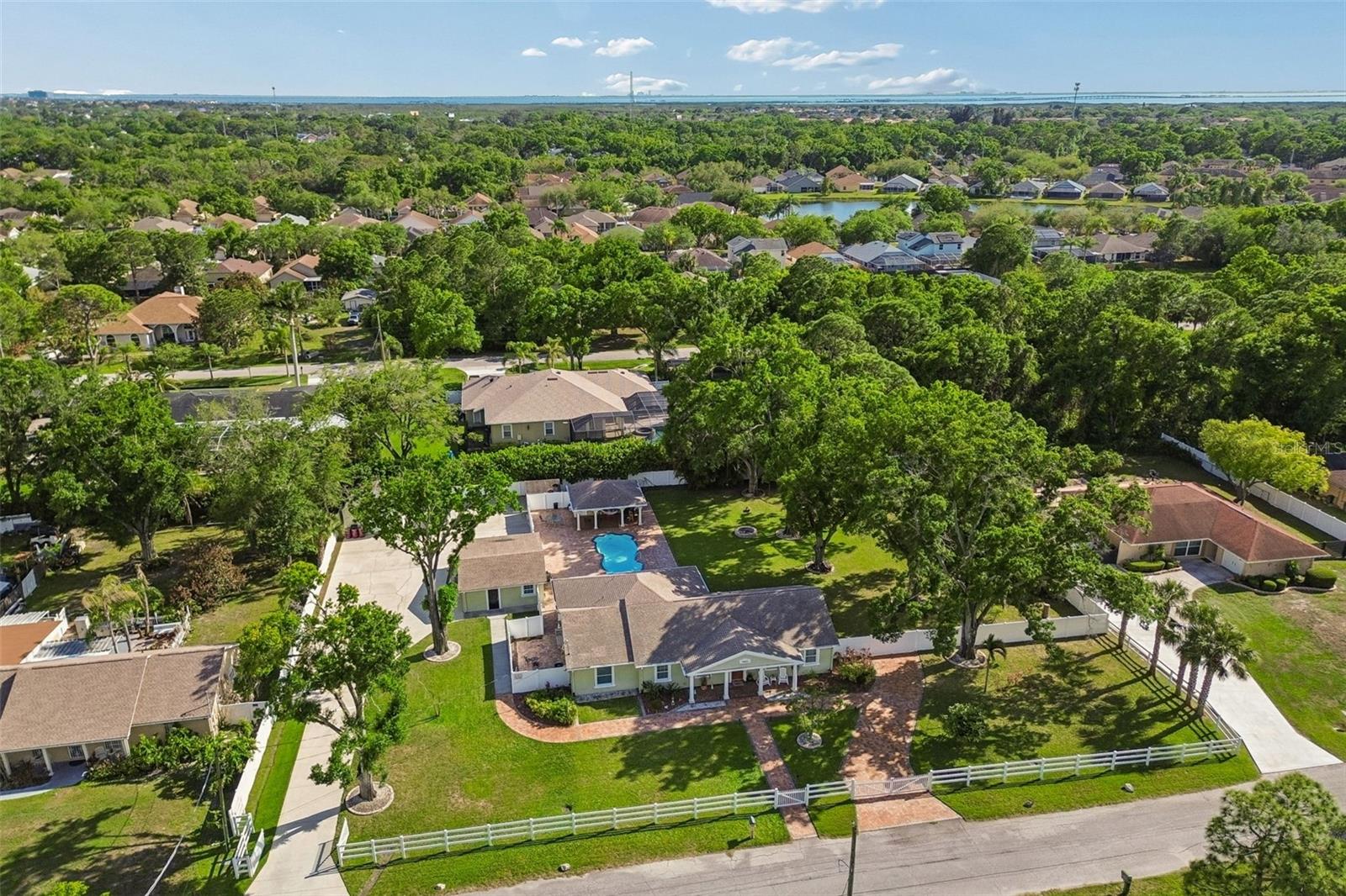 Image 82 of 91 For 9406 Flora Street