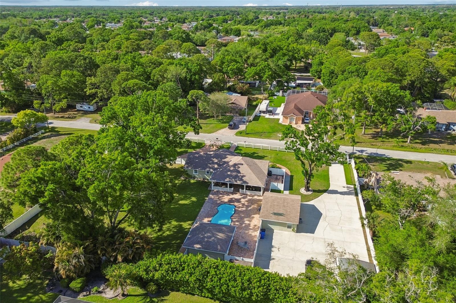 Image 85 of 91 For 9406 Flora Street