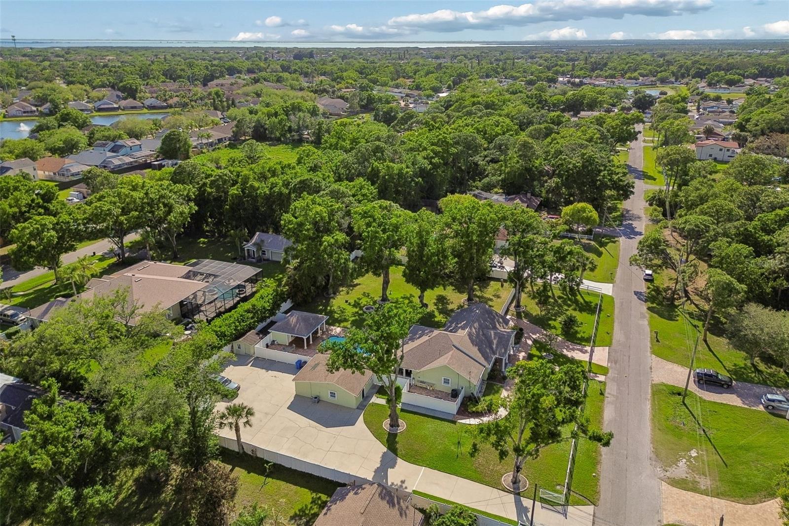 Image 86 of 91 For 9406 Flora Street