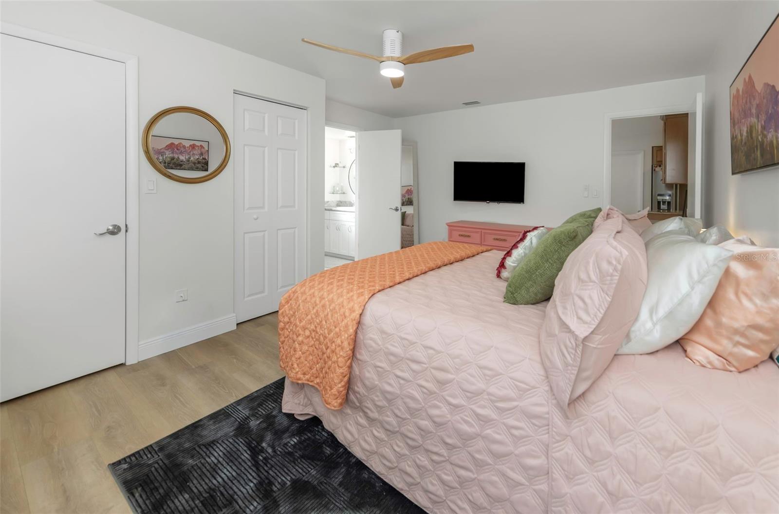 Listing photo id 21 for 8909 118th Way