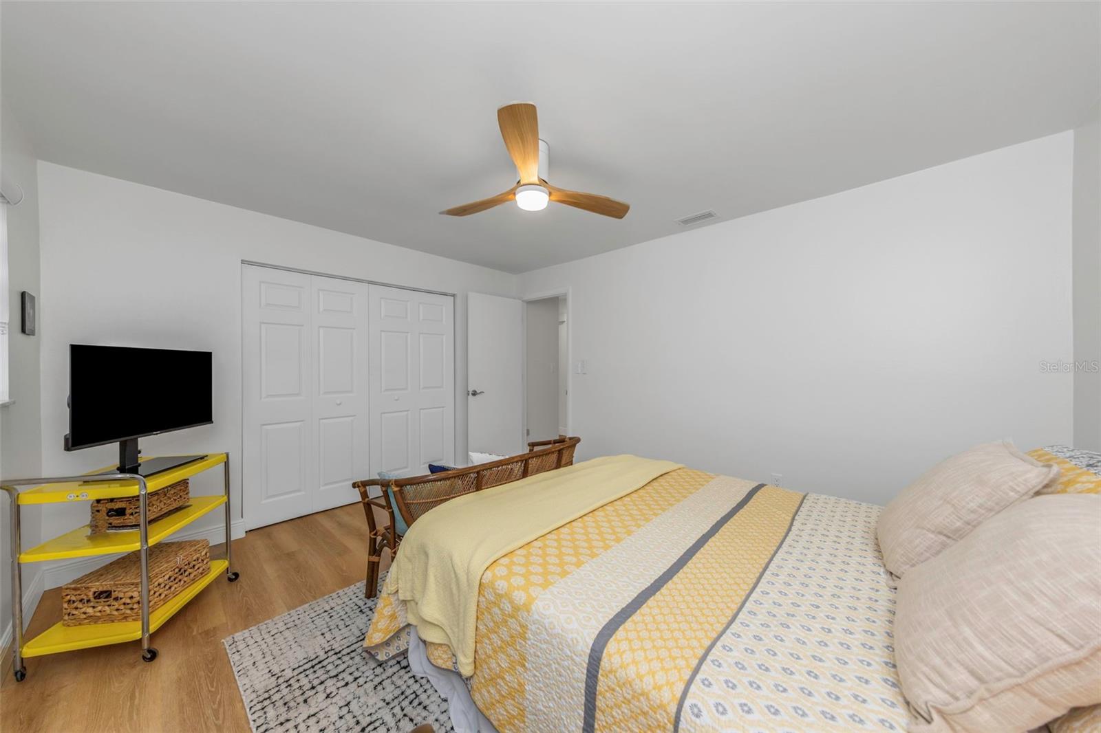 Listing photo id 28 for 8909 118th Way