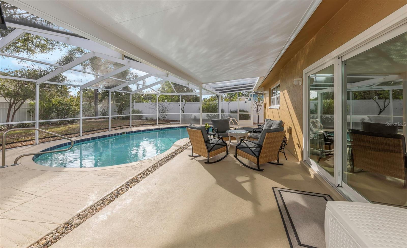 Listing photo id 36 for 8909 118th Way