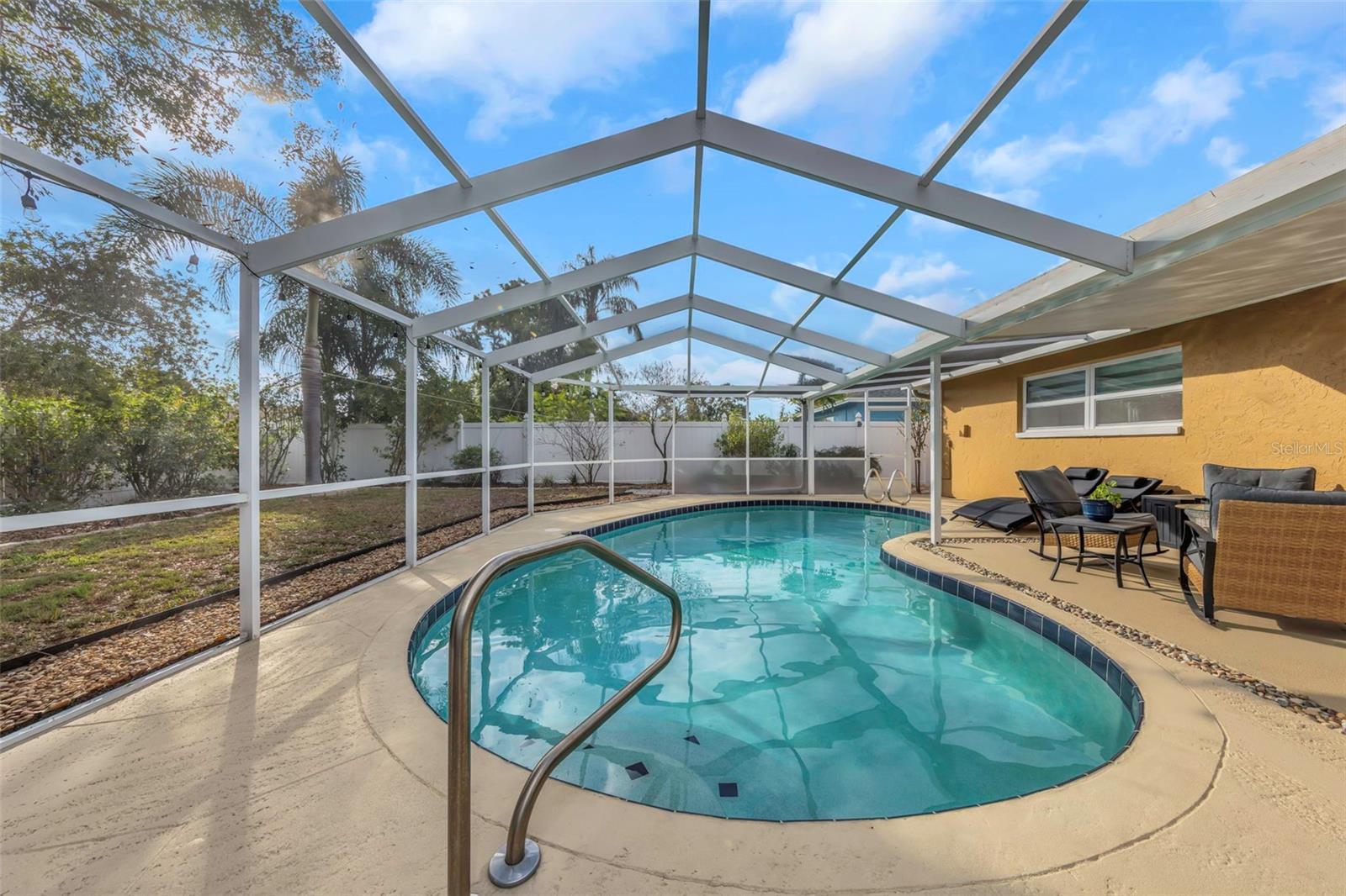 Listing photo id 37 for 8909 118th Way