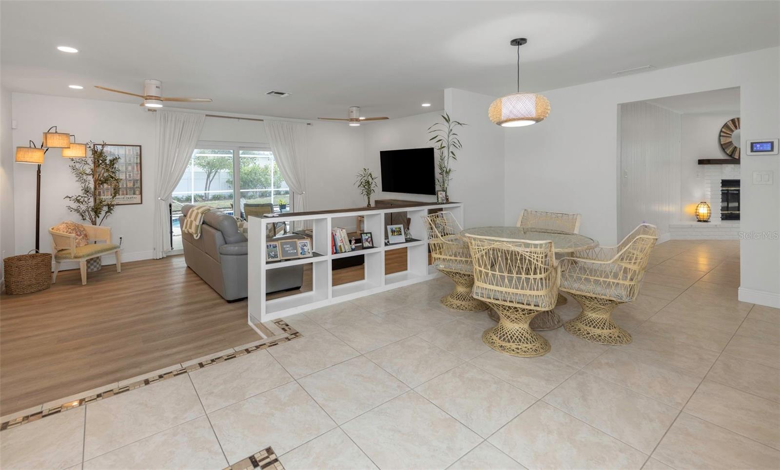 Listing photo id 6 for 8909 118th Way