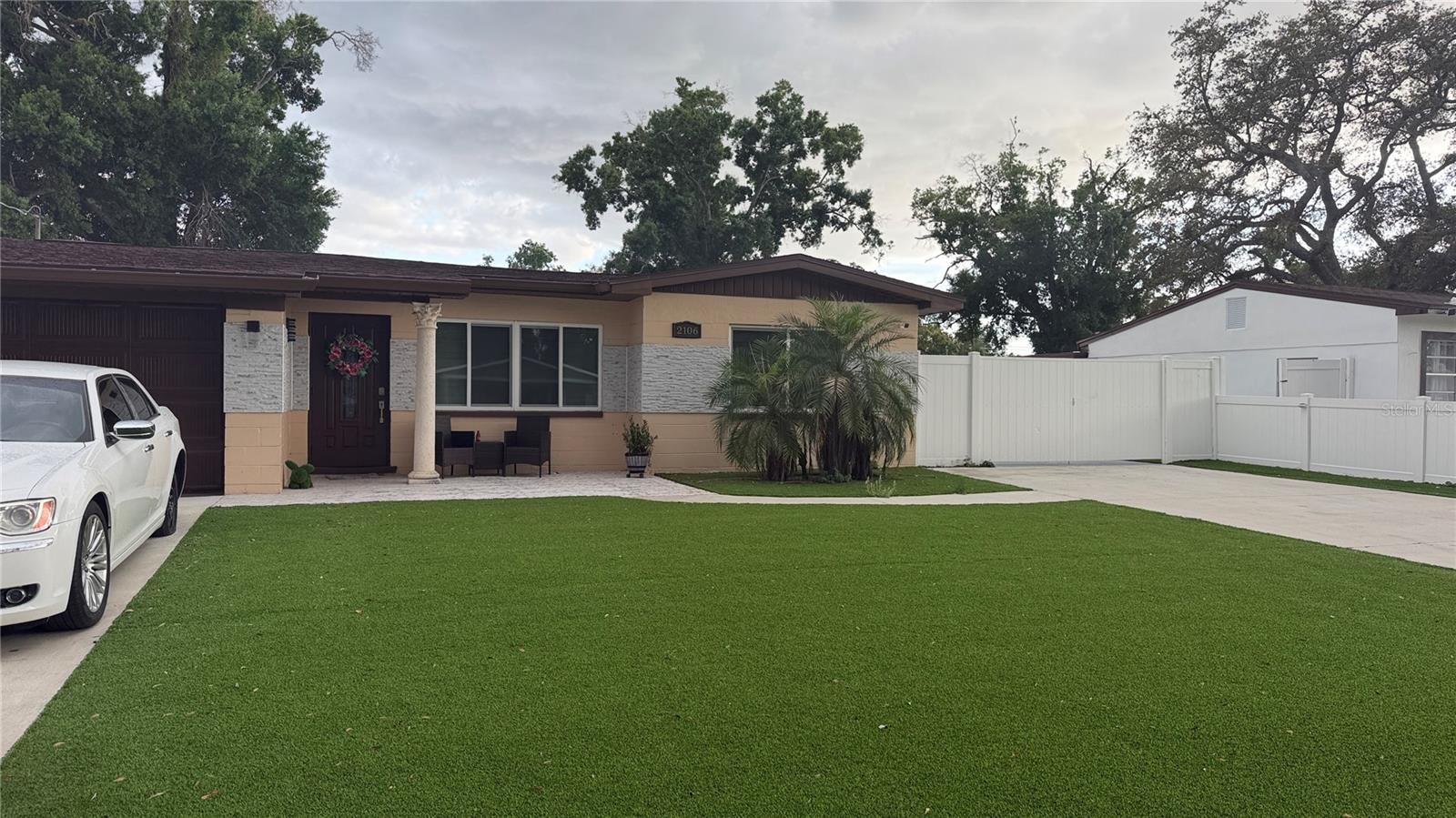 Details for 2106 Cluster Avenue, TAMPA, FL 33604