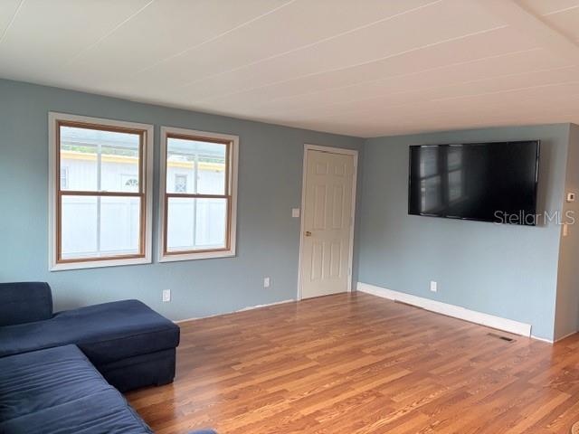 Image 5 of 22 For 6029 136th Terrace N