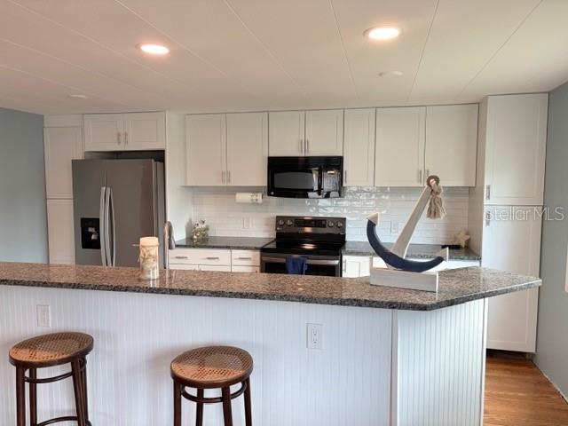 Image 7 of 22 For 6029 136th Terrace N