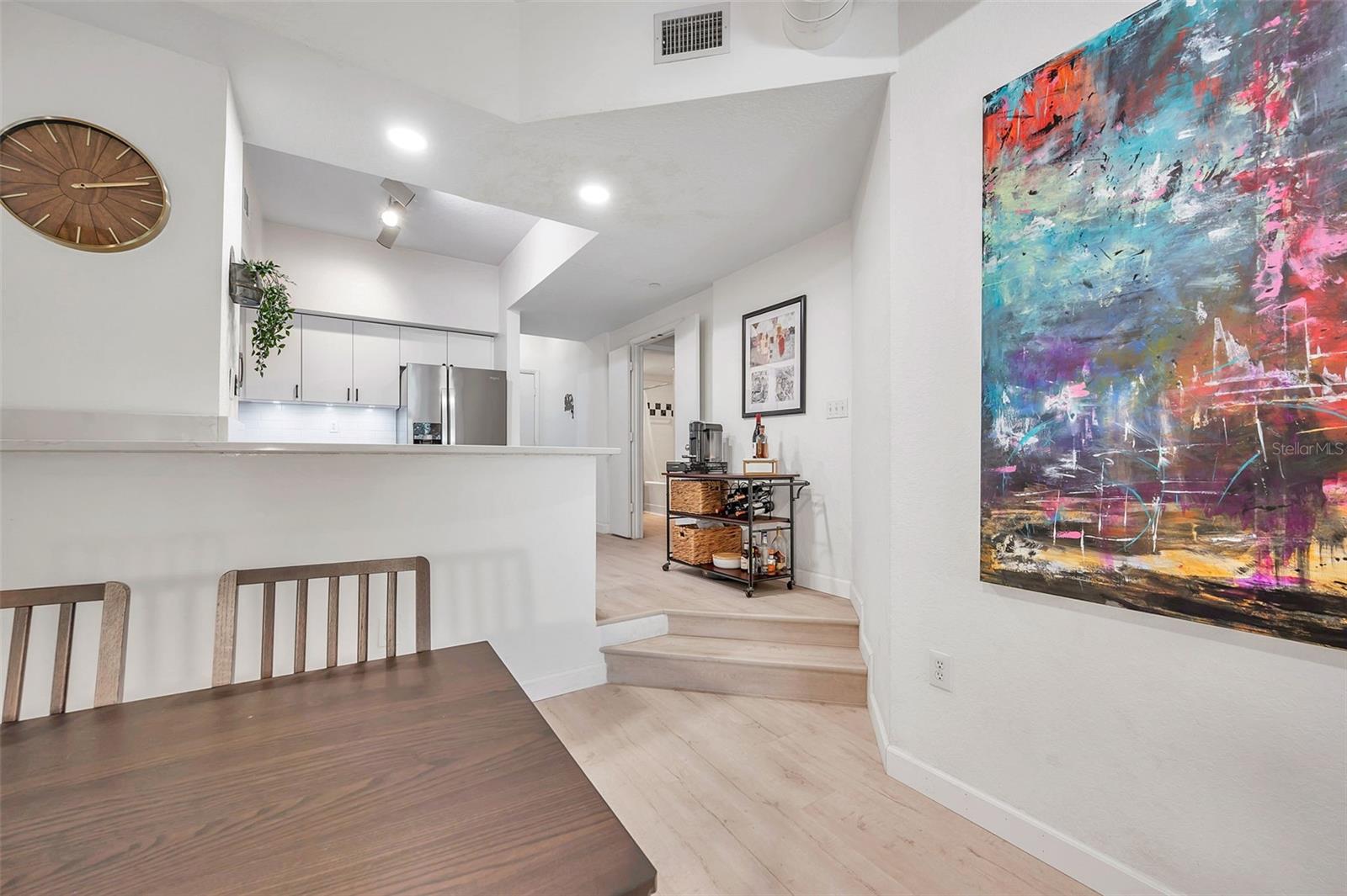 Image 10 of 37 For 520 Armenia Avenue 1233