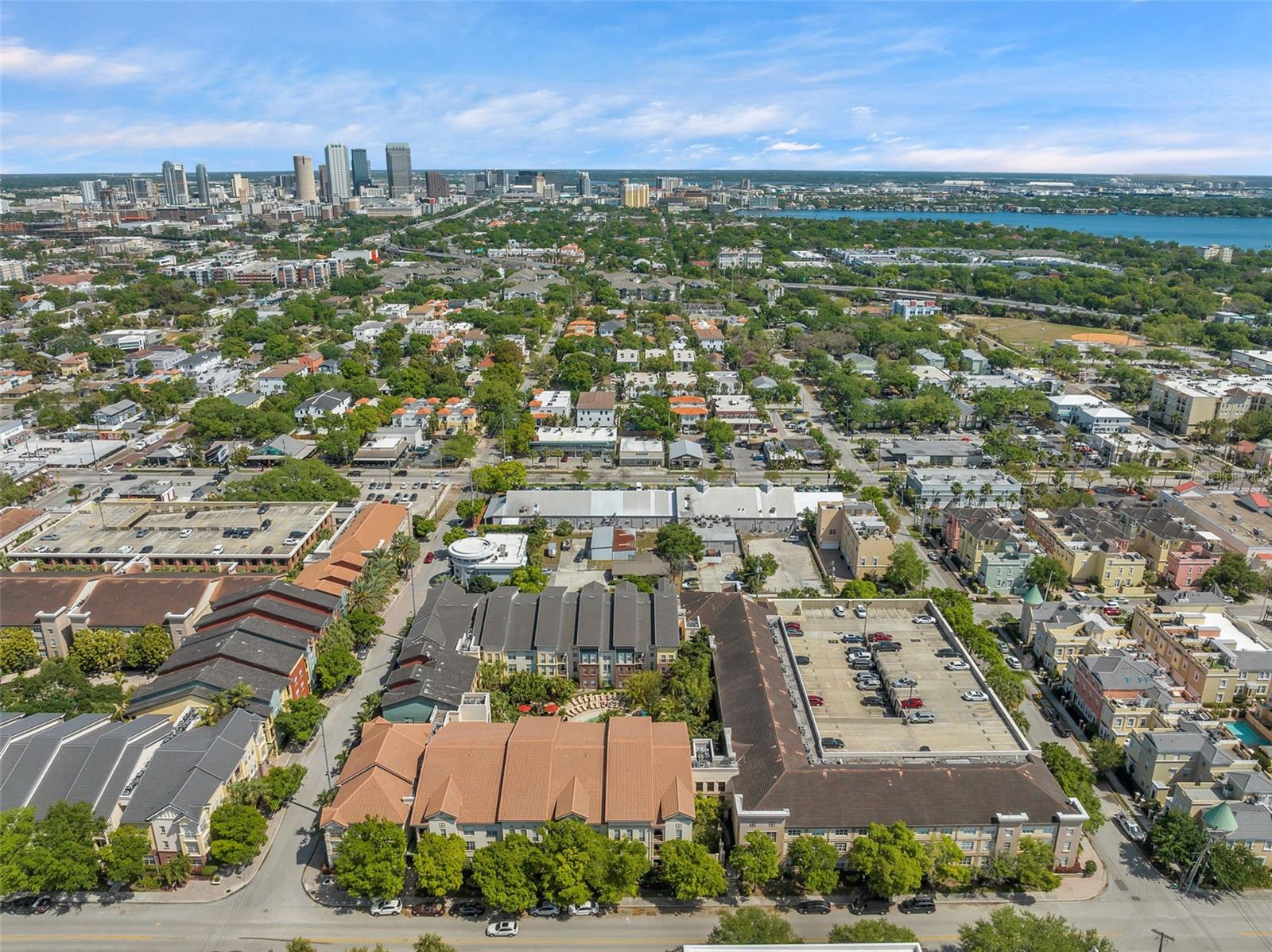 Image 36 of 37 For 520 Armenia Avenue 1233