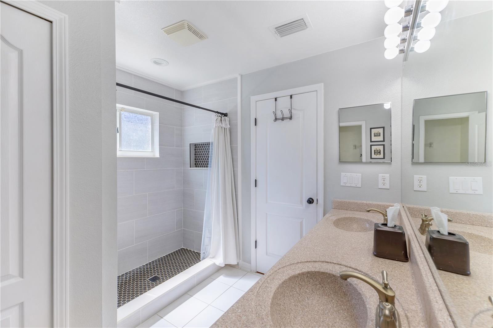 Image 24 of 54 For 5617 War Admiral Drive