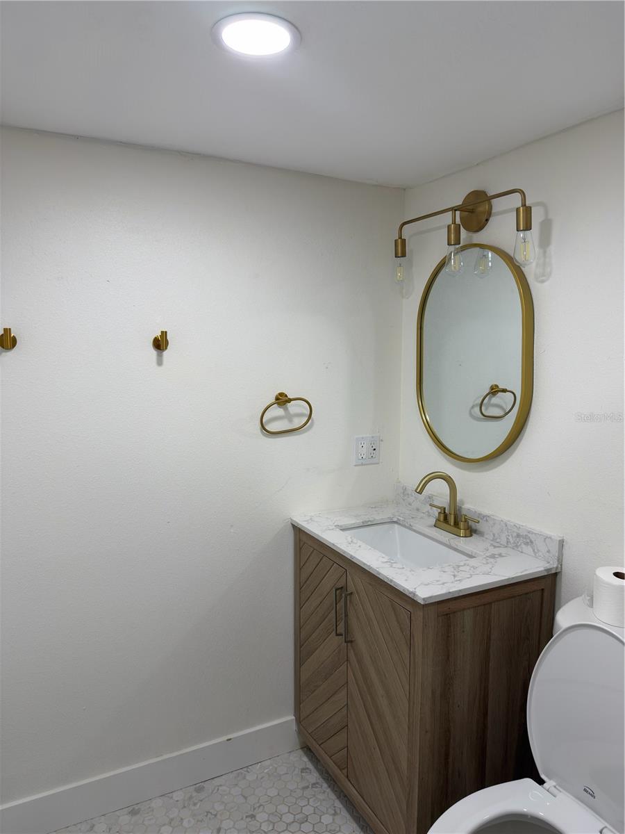 Image 11 of 13 For 2417 Gray Street