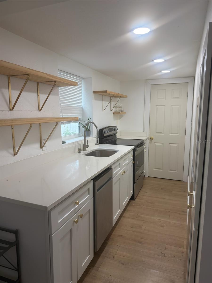 Image 3 of 13 For 2417 Gray Street