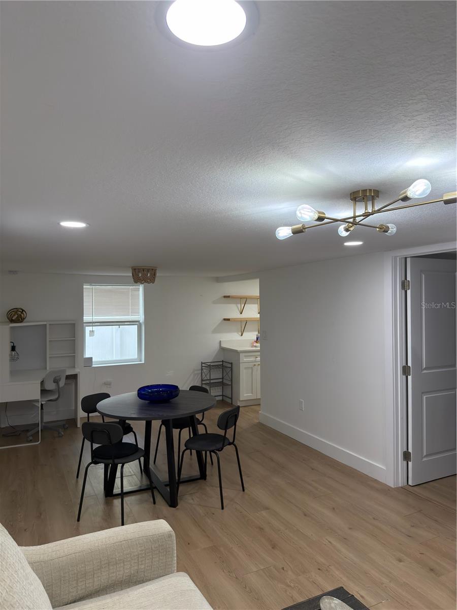 Image 7 of 13 For 2417 Gray Street