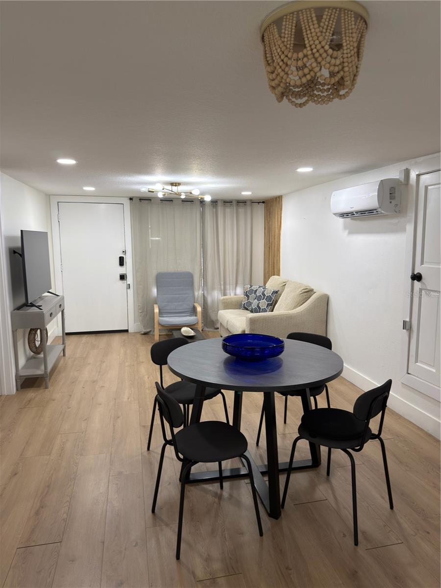 Image 8 of 13 For 2417 Gray Street