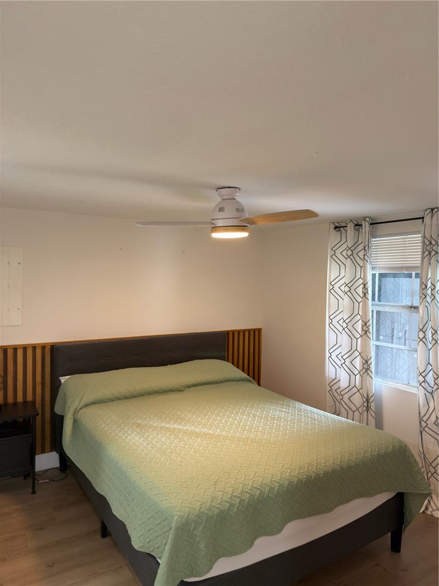 Image 9 of 13 For 2417 Gray Street