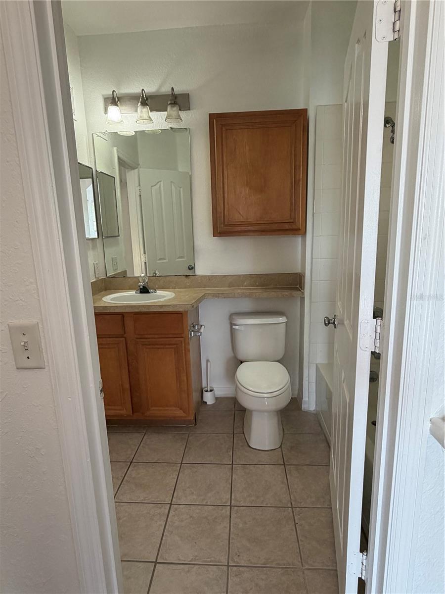 Image 14 of 32 For 6117 Metrowest Boulevard 107