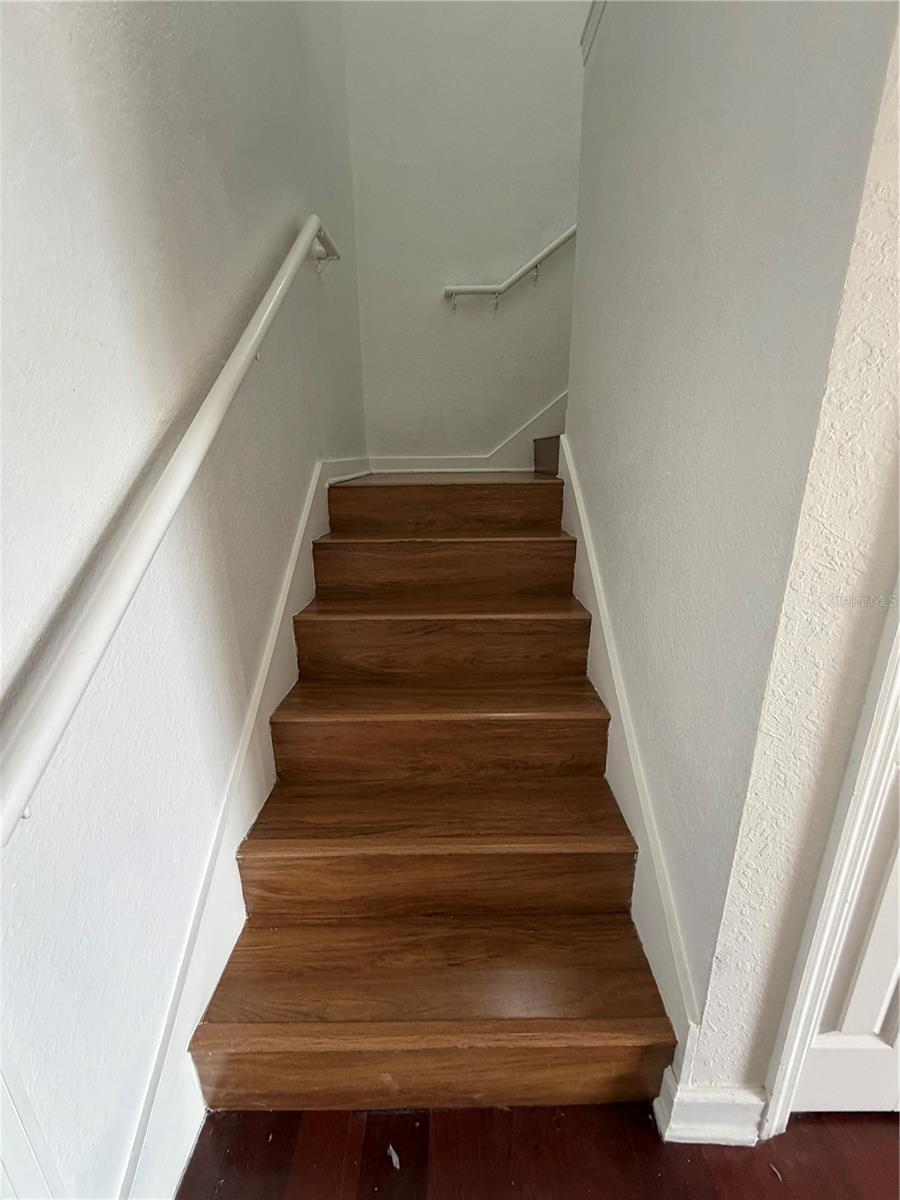 Image 15 of 32 For 6117 Metrowest Boulevard 107