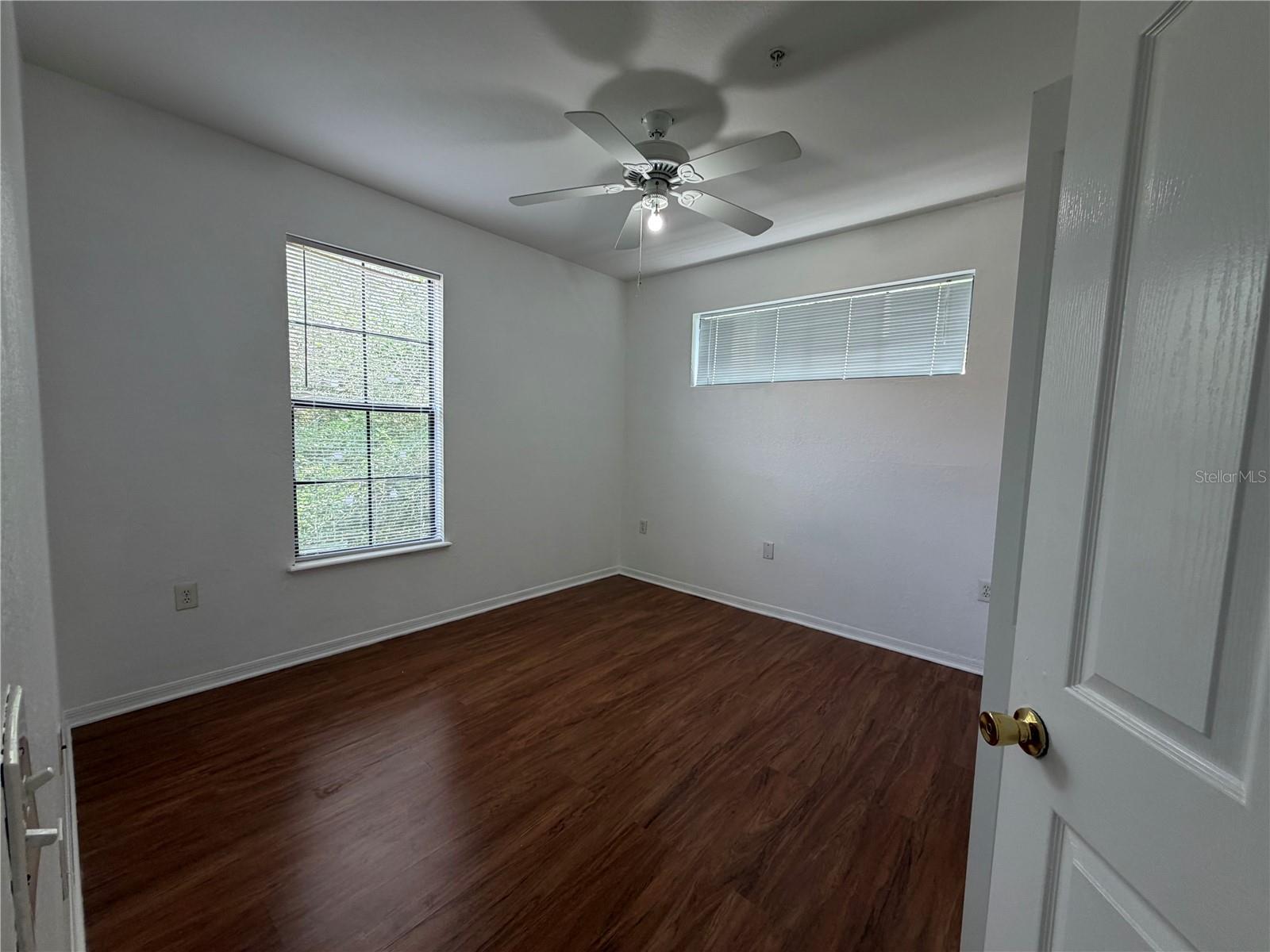 Image 22 of 32 For 6117 Metrowest Boulevard 107