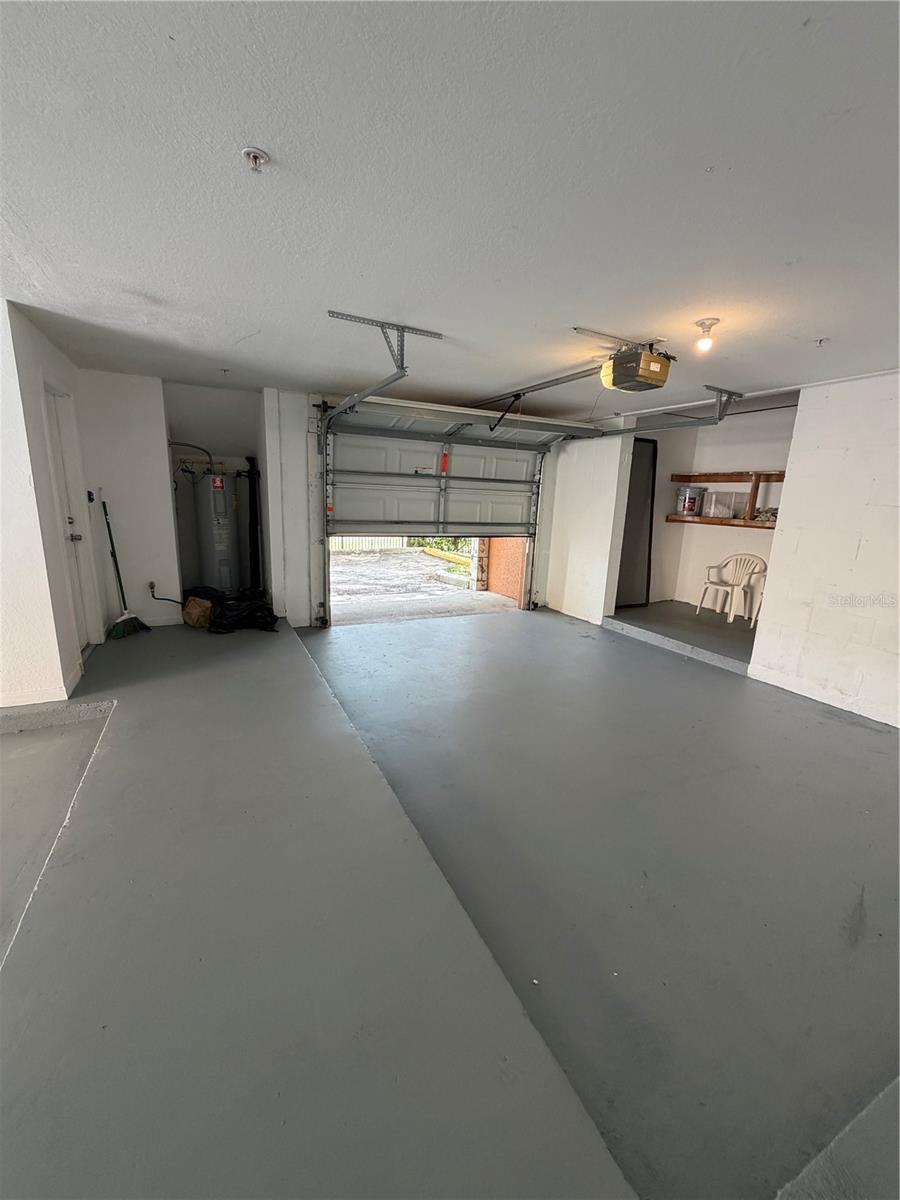 Image 28 of 32 For 6117 Metrowest Boulevard 107