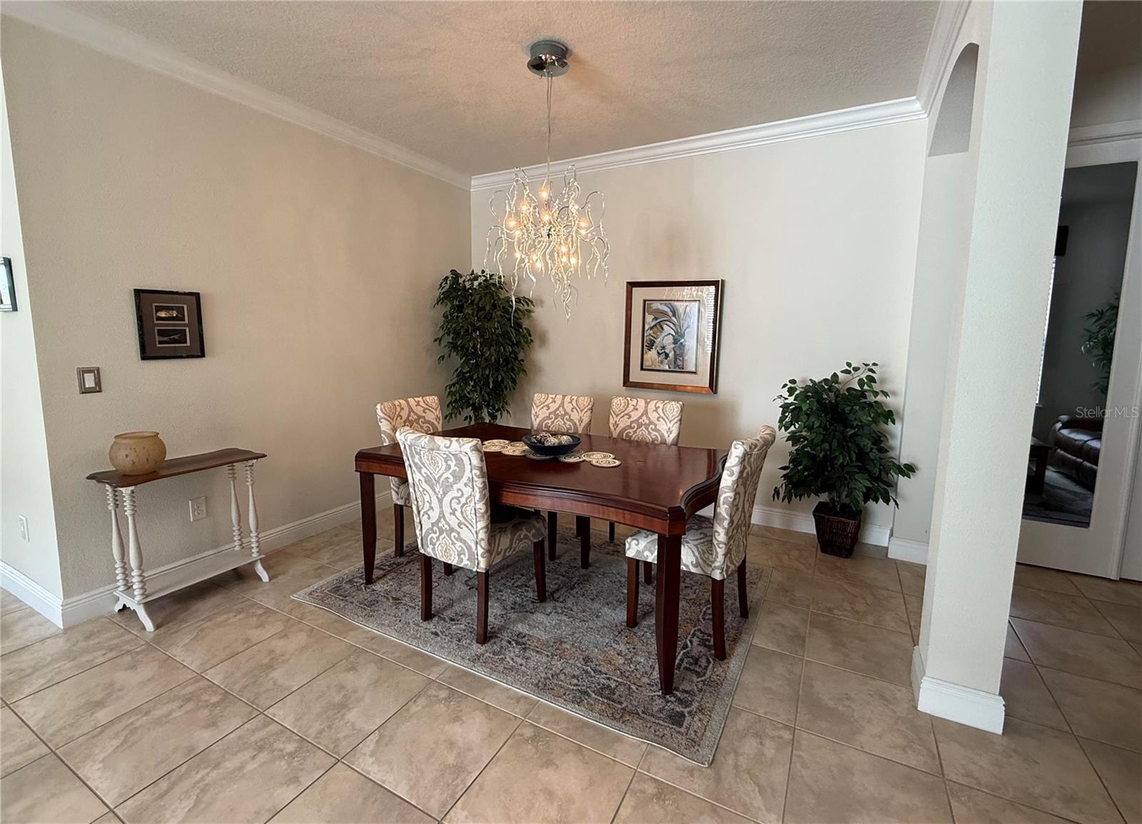 Image 11 of 65 For 352 Laurel Falls Drive