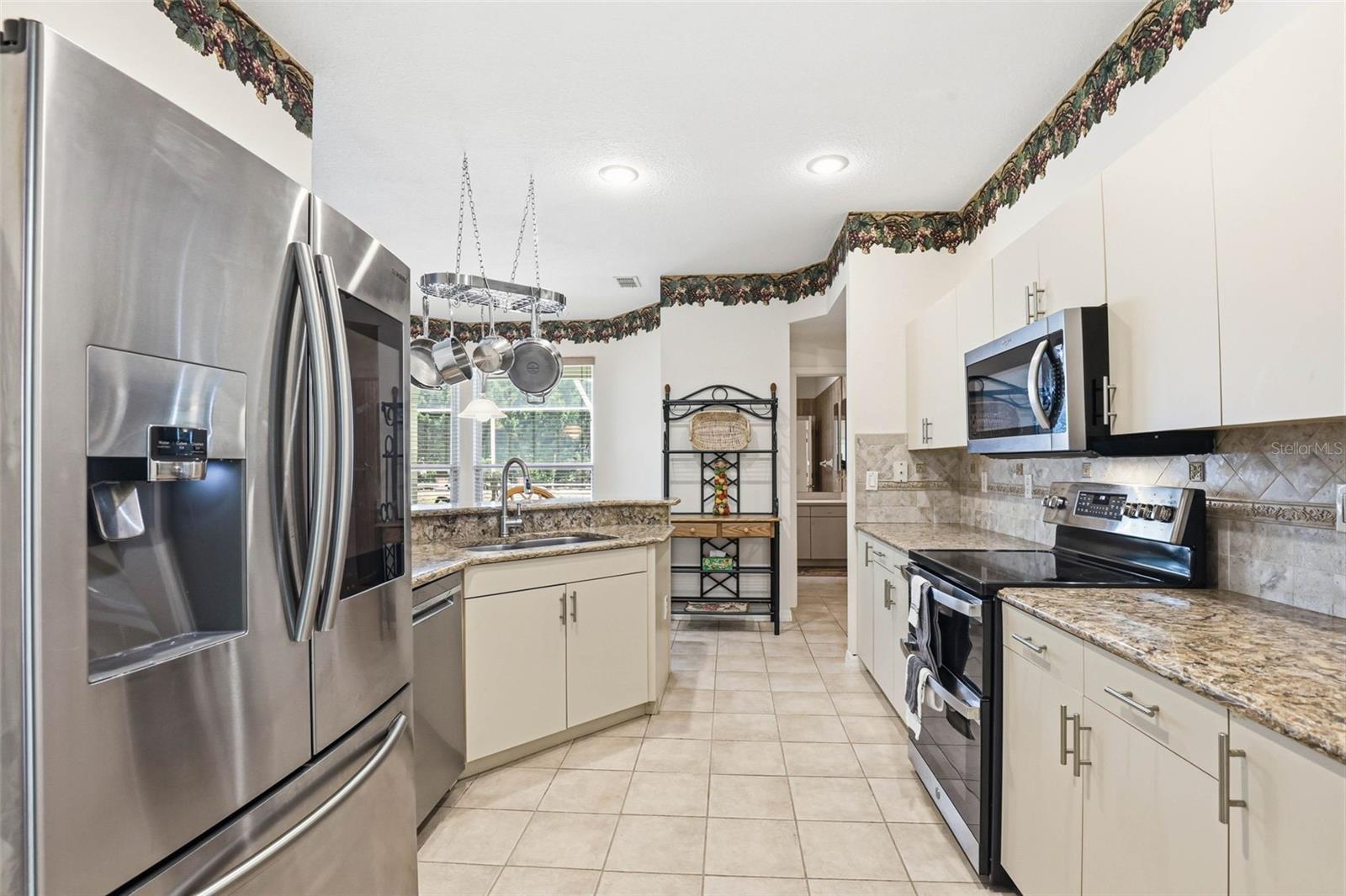 Image 17 of 69 For 13634 Muffin Court