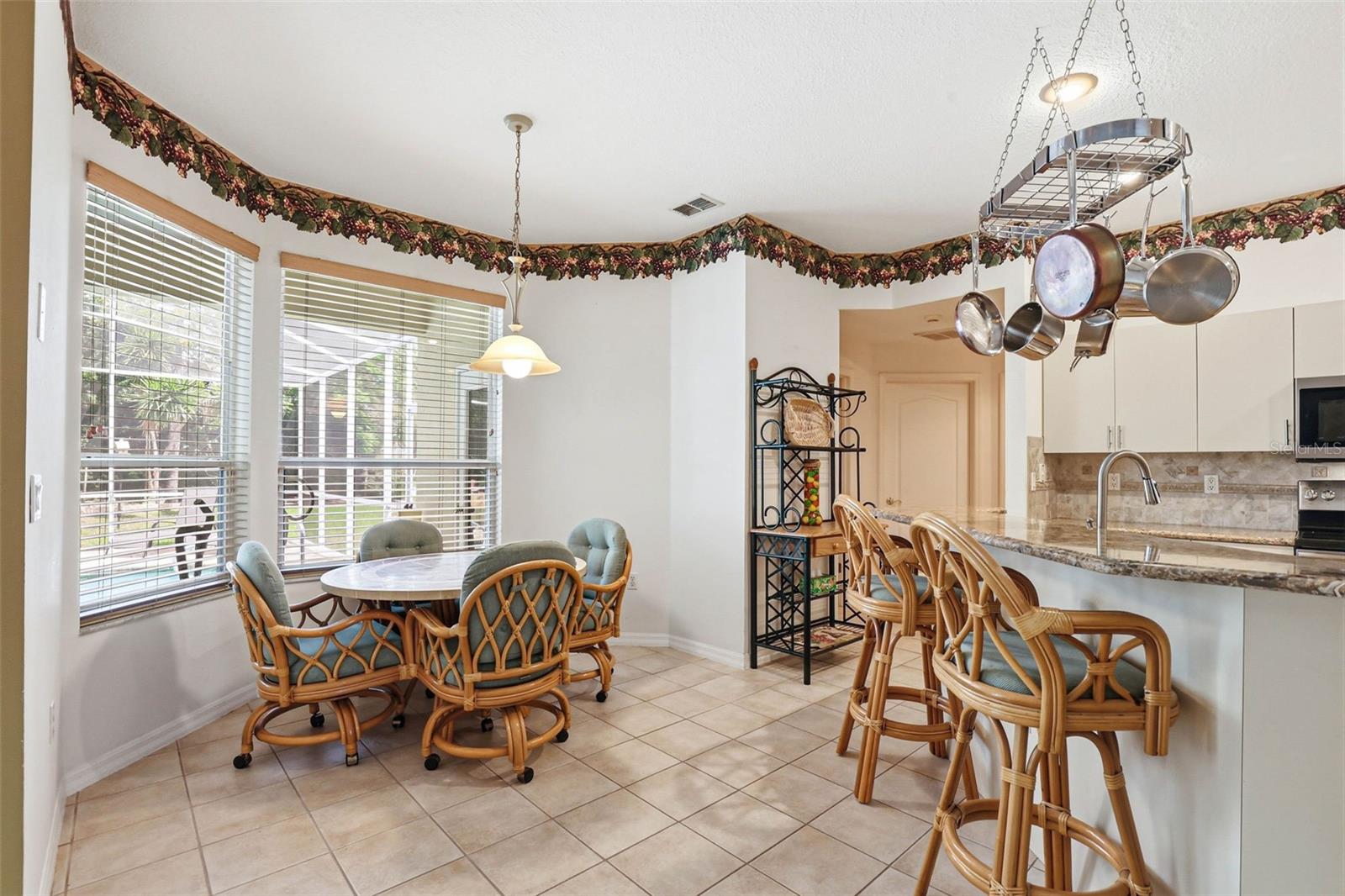 Image 21 of 69 For 13634 Muffin Court