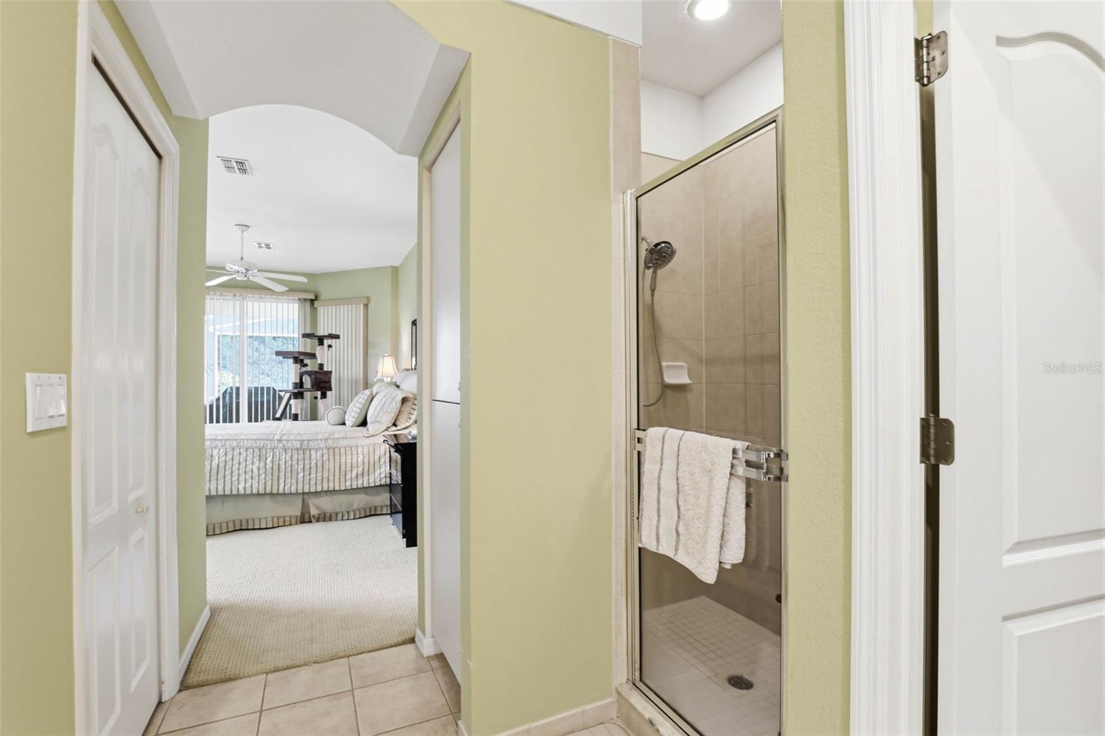 Image 32 of 69 For 13634 Muffin Court