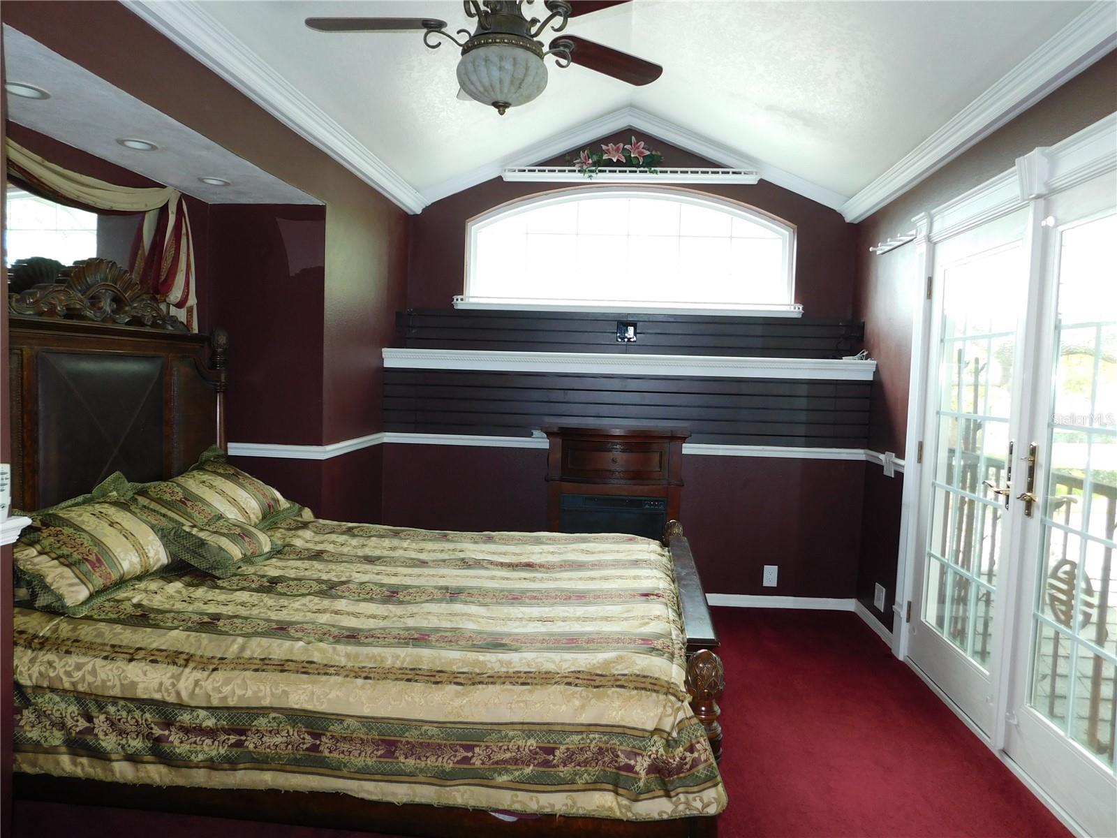 Image 15 of 62 For 155 Marshall Street