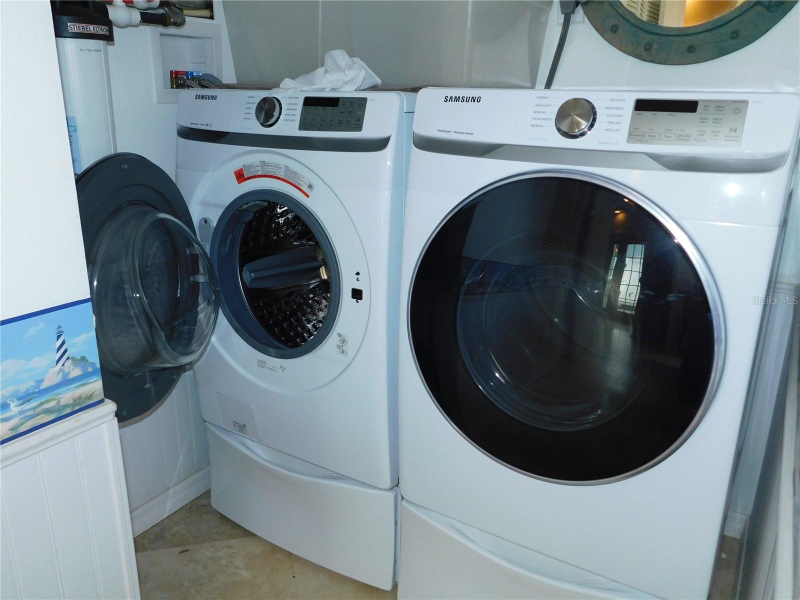 Image 37 of 62 For 155 Marshall Street