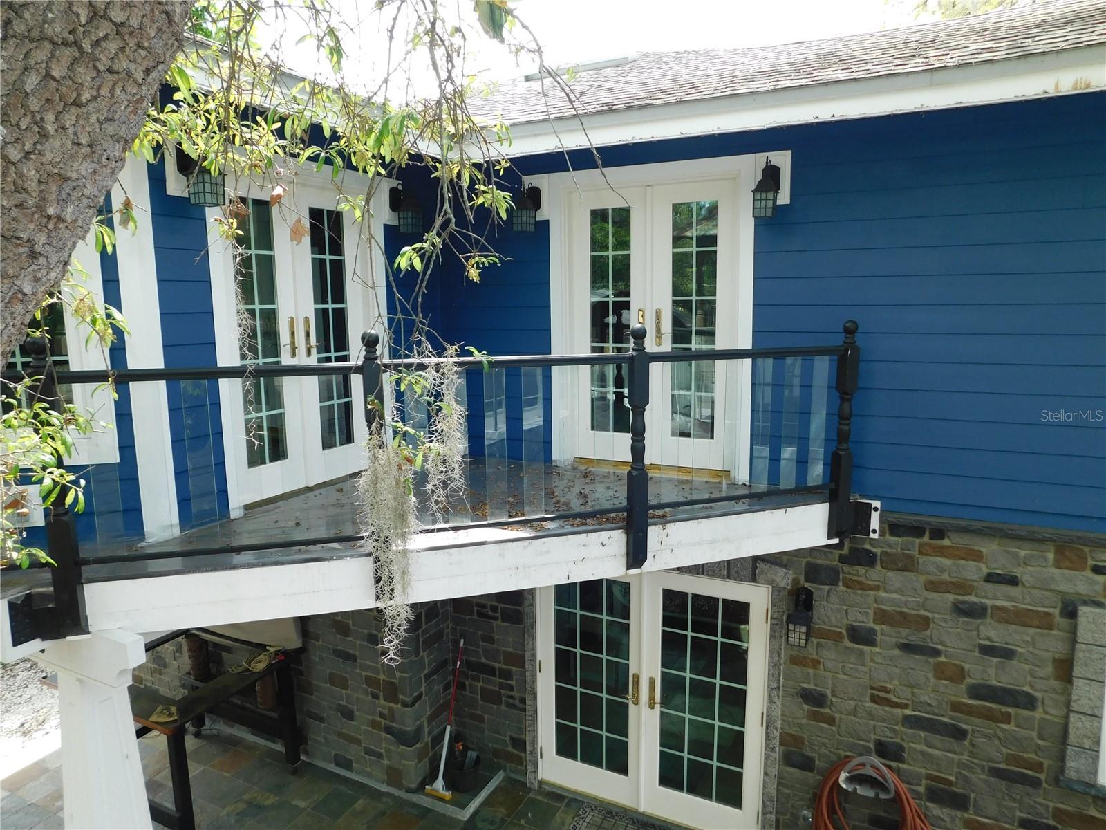 Image 49 of 62 For 155 Marshall Street