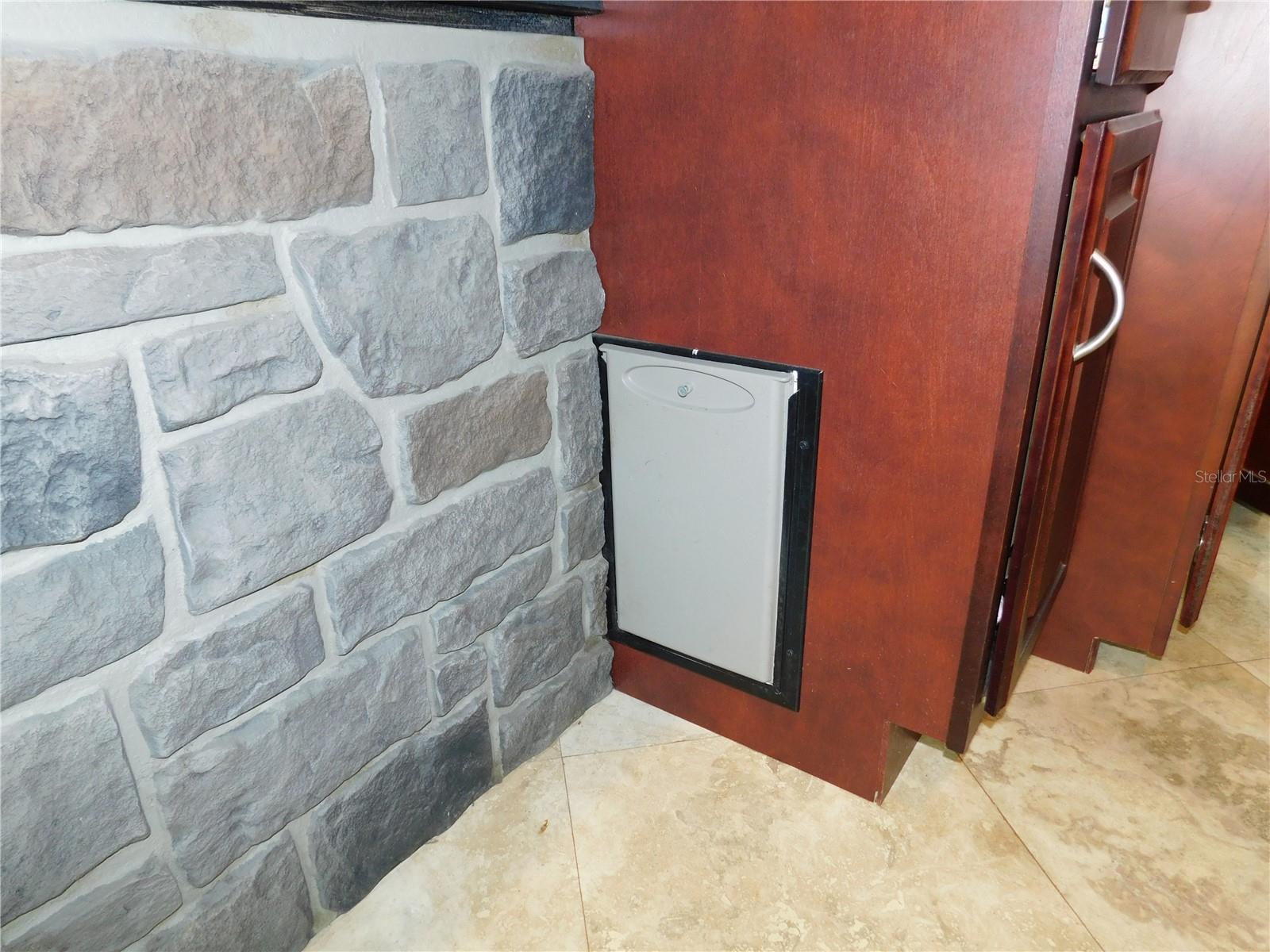 Image 6 of 62 For 155 Marshall Street