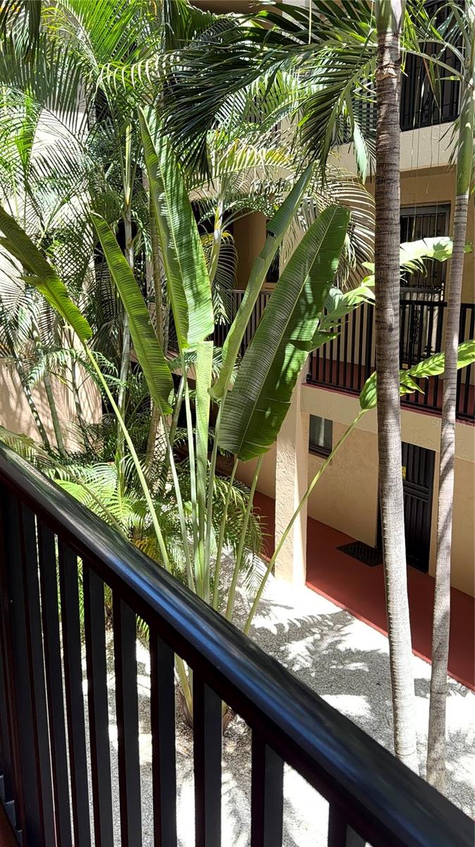 Image 30 of 36 For 3700 Osprey Avenue 205