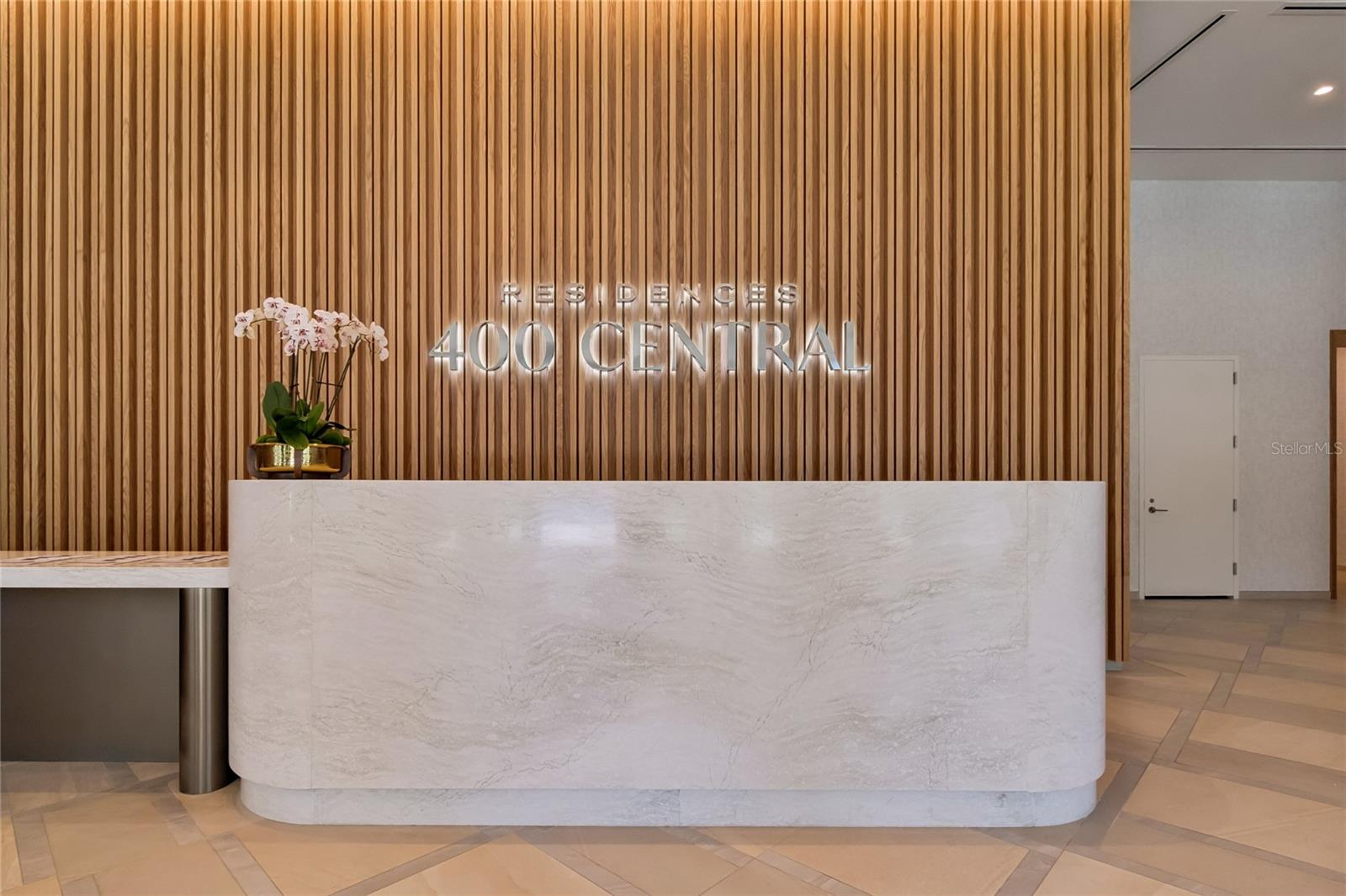 Listing photo id 0 for 400 Central Avenue 2505