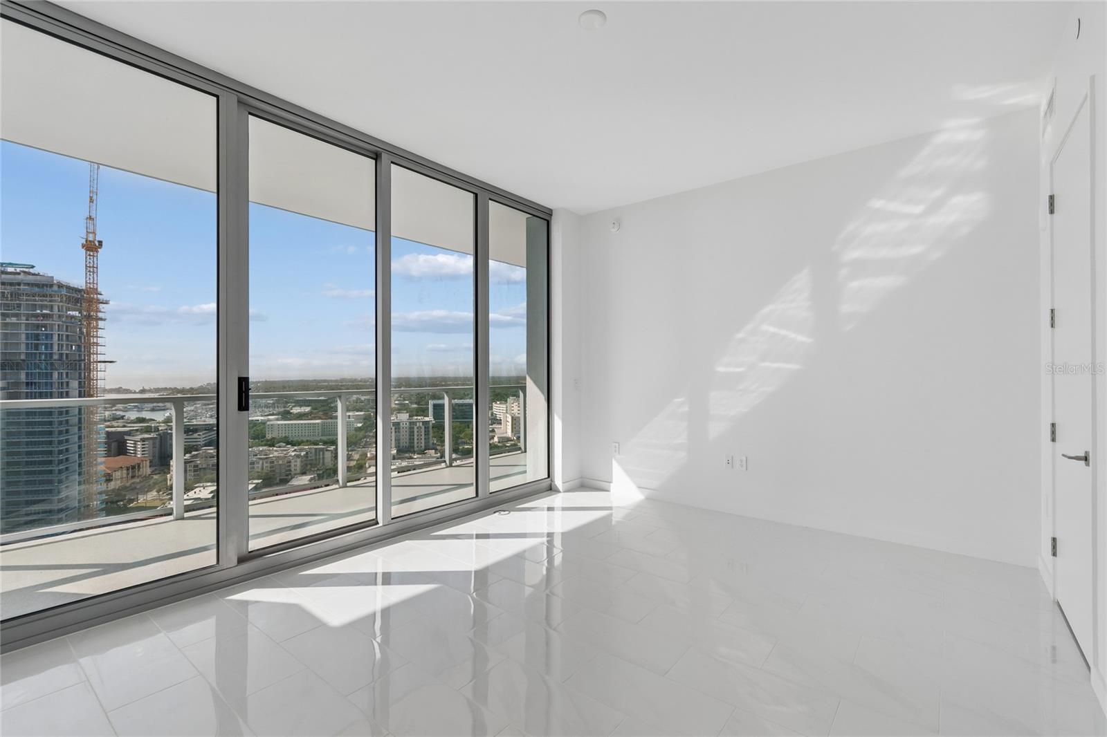 Listing photo id 19 for 400 Central Avenue 2505