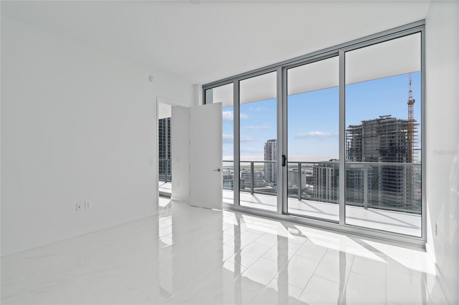 Listing photo id 25 for 400 Central Avenue 2505