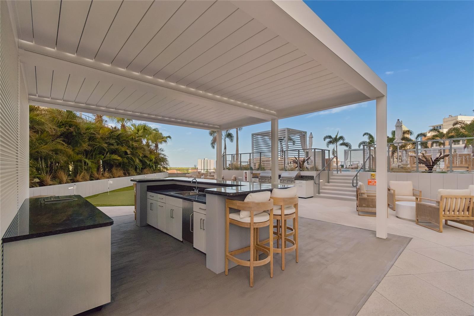 Listing photo id 44 for 400 Central Avenue 2505