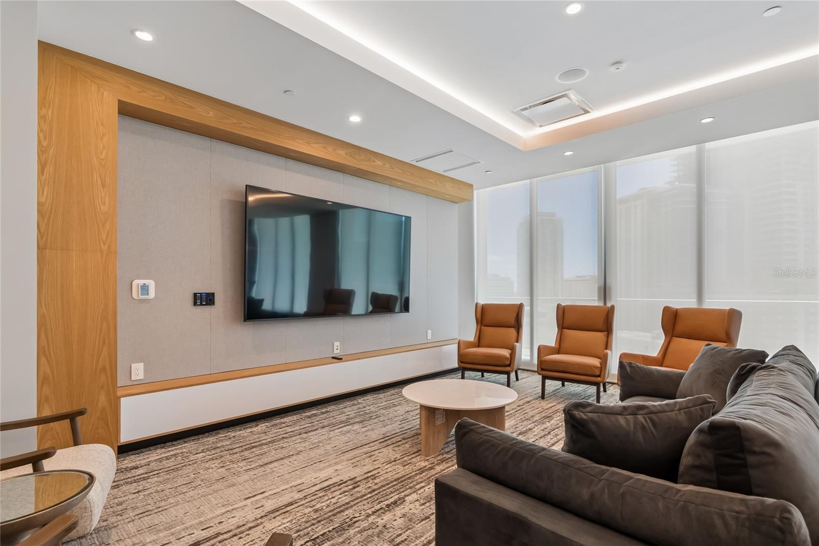 Listing photo id 60 for 400 Central Avenue 2505