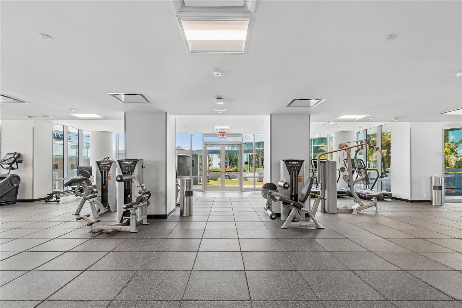 Listing photo id 61 for 400 Central Avenue 2505