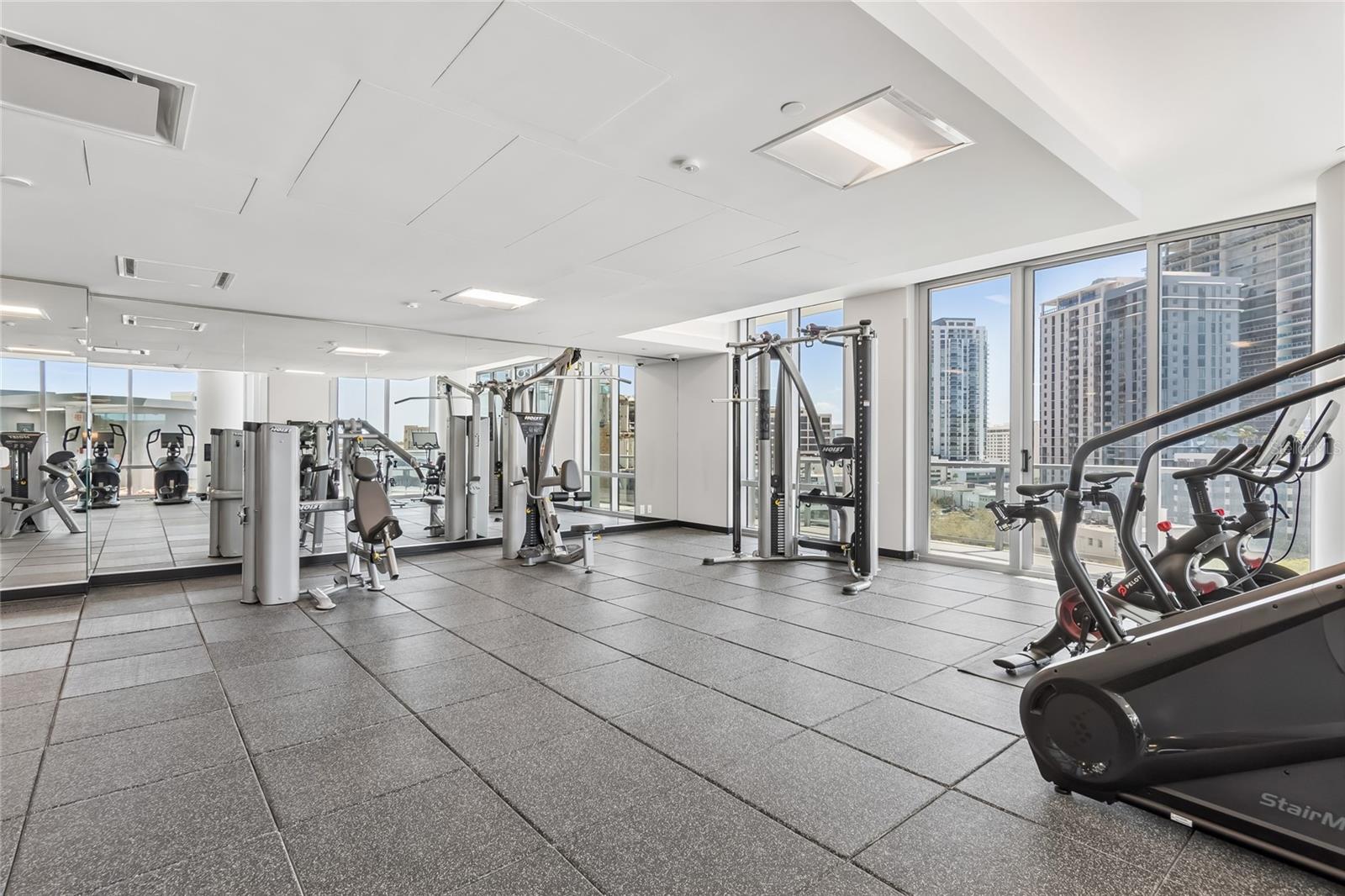 Listing photo id 63 for 400 Central Avenue 2505