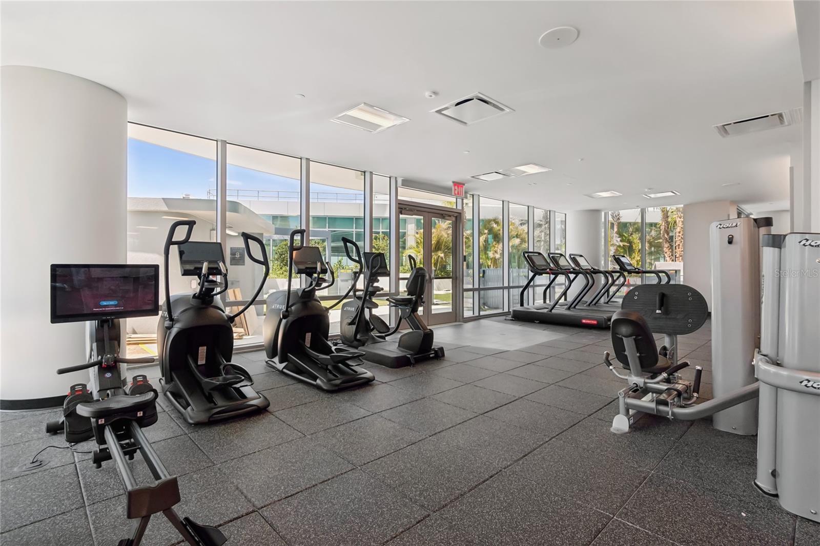 Listing photo id 64 for 400 Central Avenue 2505